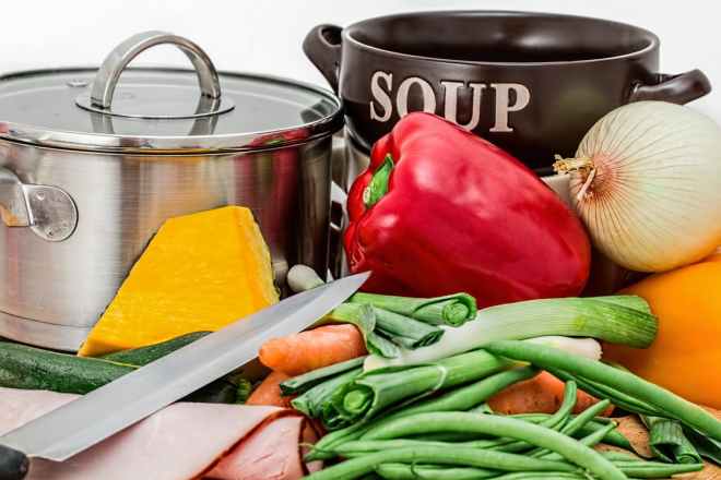 soup-vegetables-pot-cooking